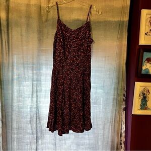 Old Navy purple ditsy floral Sundress Sleeveless Spaghetti Strap Midi Large Tall